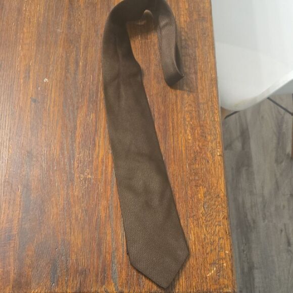 Burberry Brown Tie - Picture 1 of 8